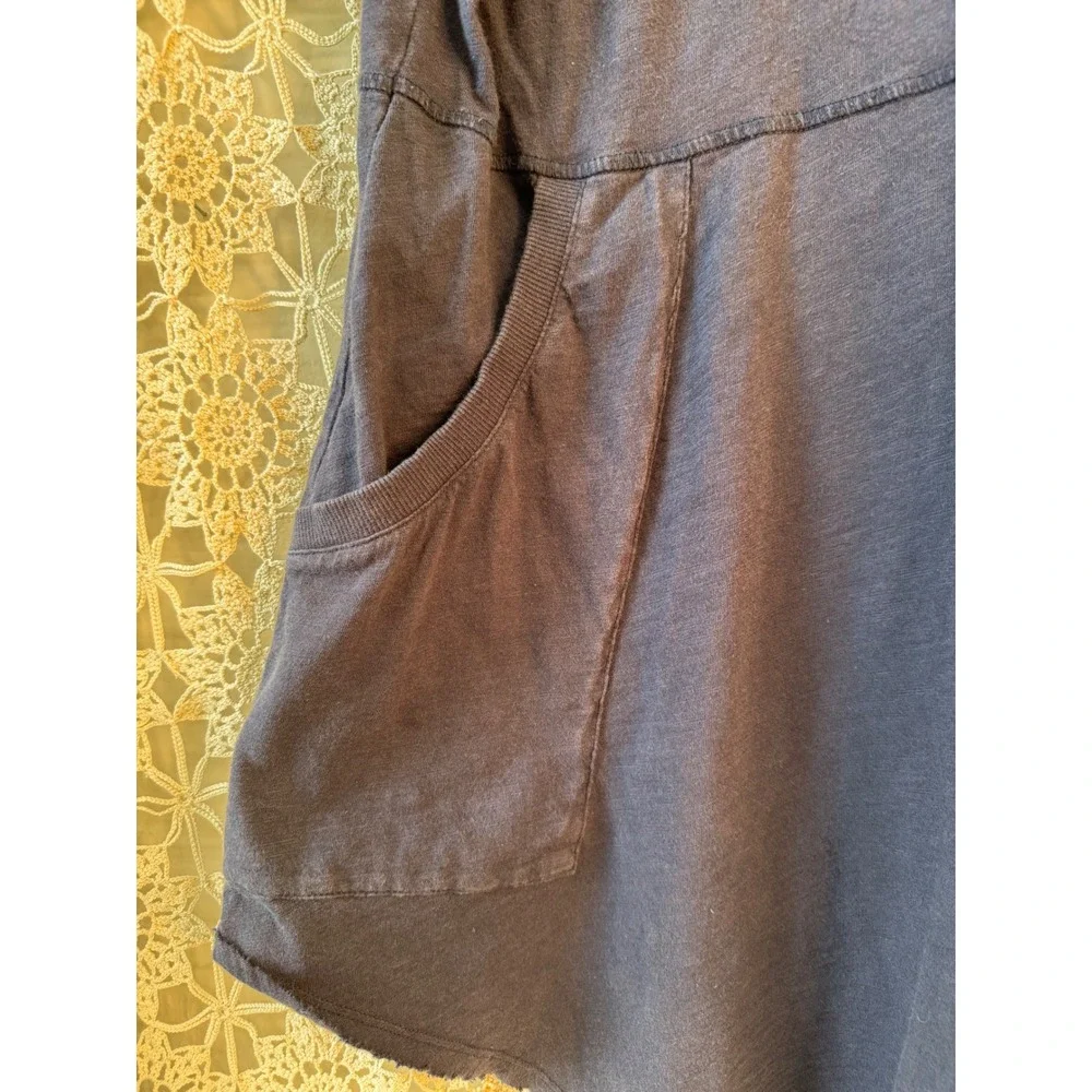 Free People Navy V-neck Bohemian Romper‎ Sz S